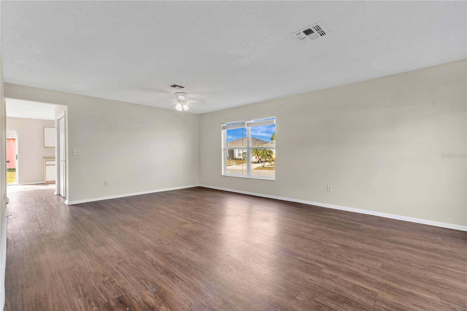 Orlando, FL 32837,1103 EPSON OAKS WAY