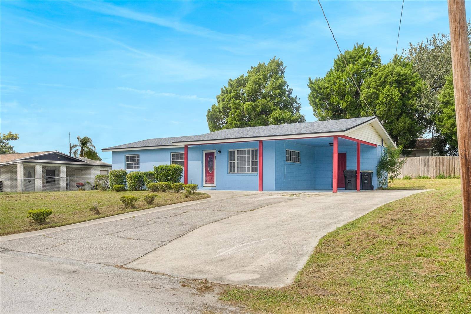 Lake Alfred, FL 33850,926 EVERETT ST
