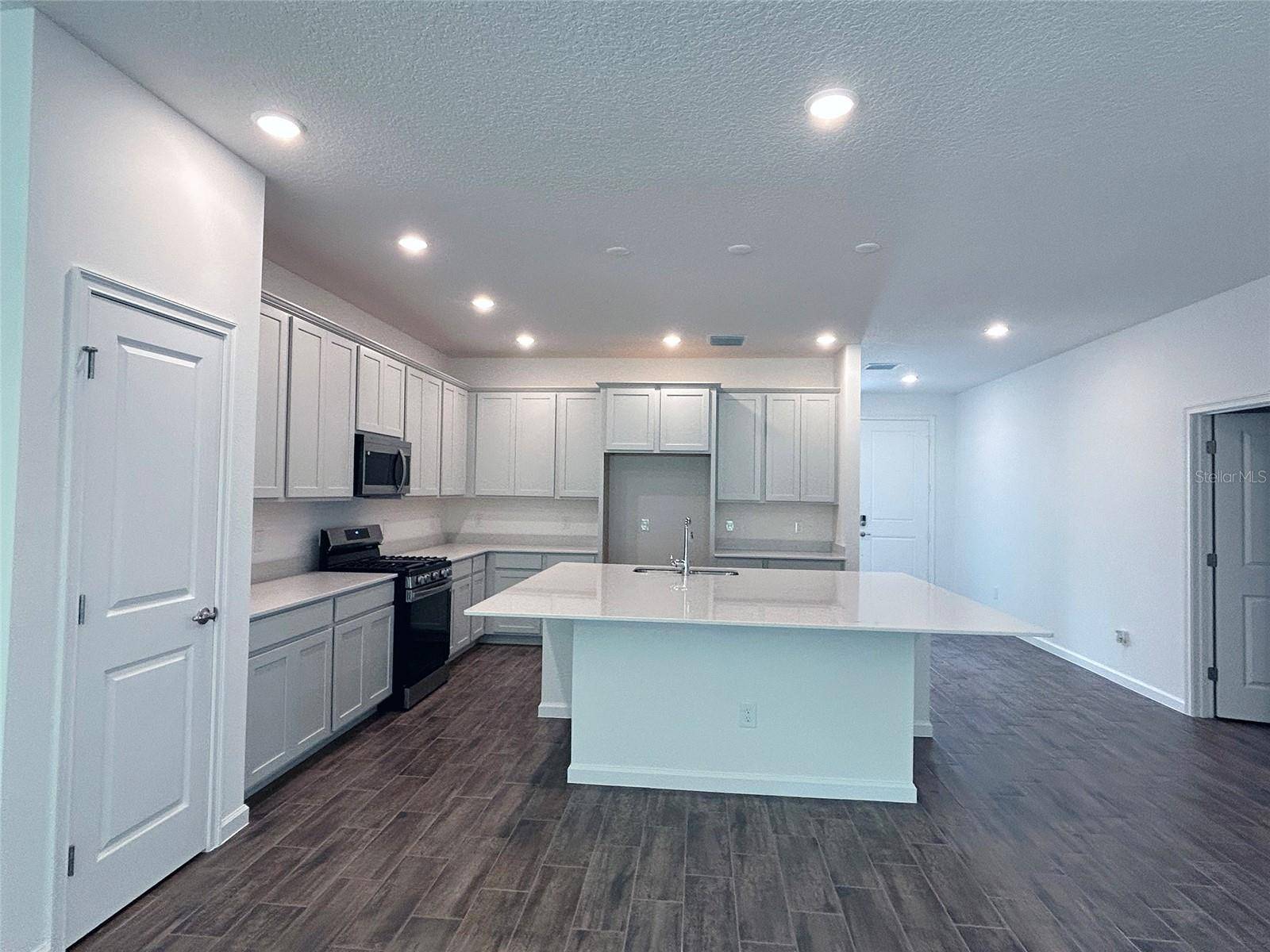 Mount Dora, FL 32757,2253 SIRENA LN