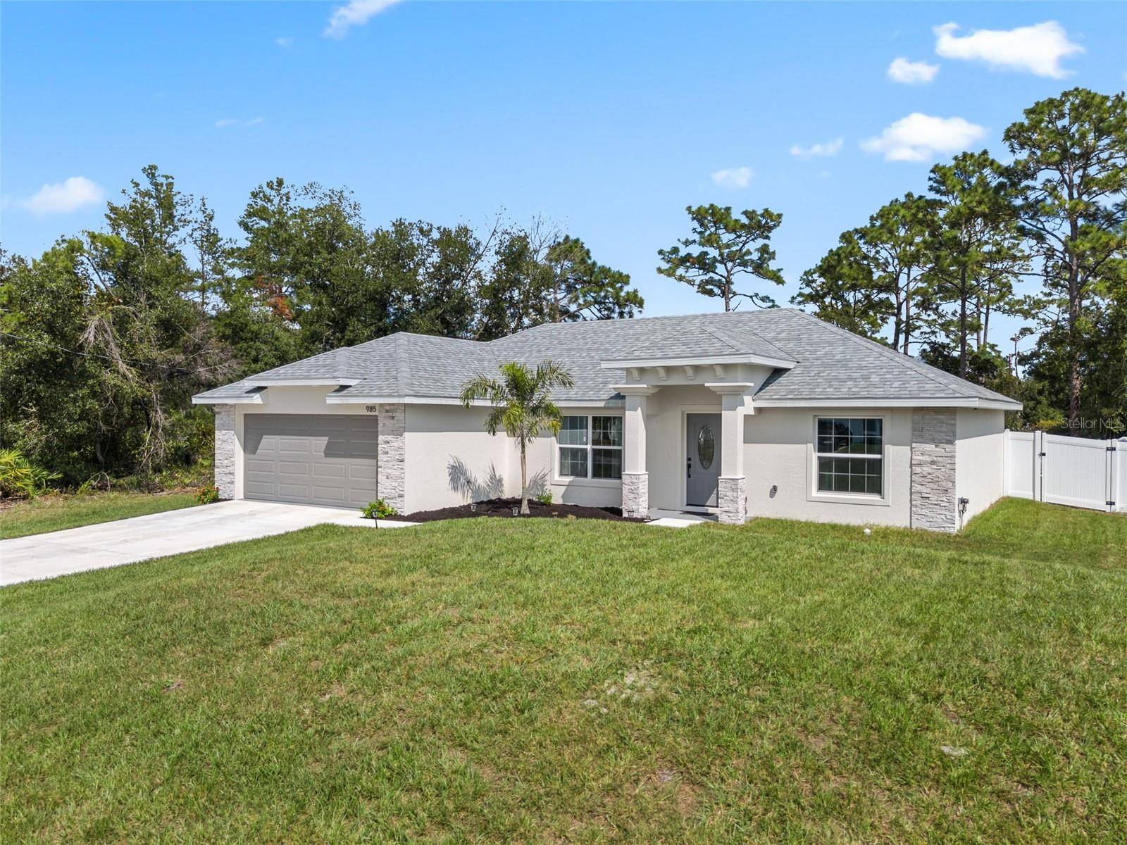 Deland, FL 32724,985 9TH AVE