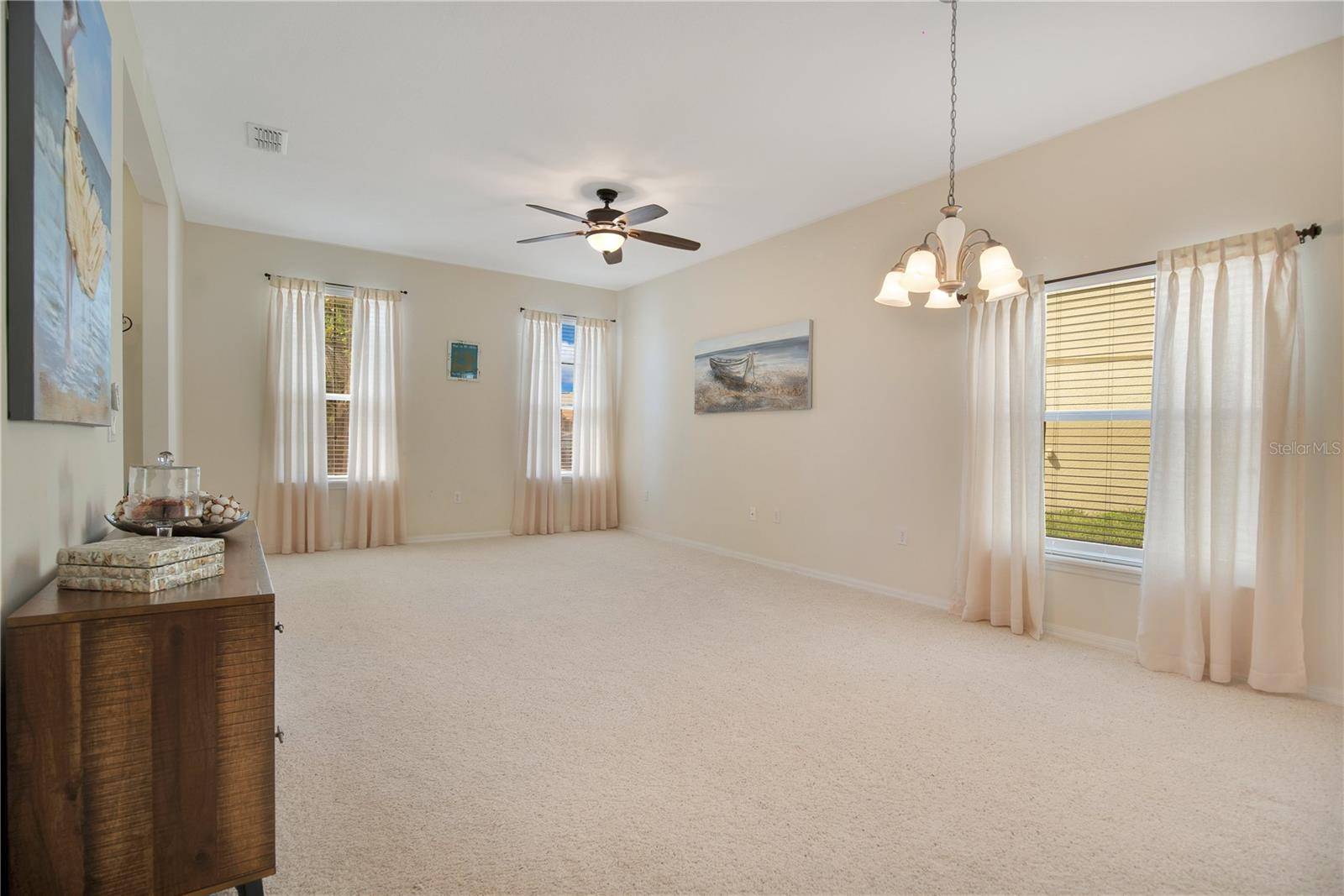 Kissimmee, FL 34741,1033 HACIENDA CIR
