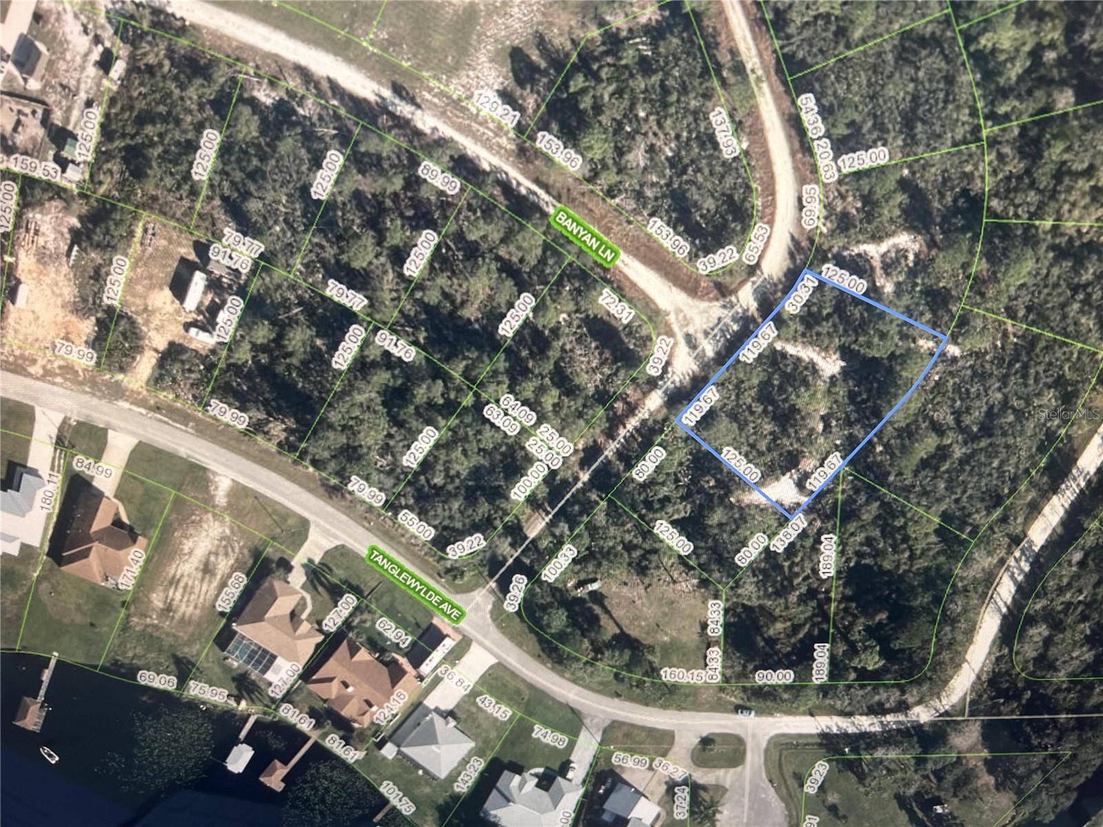 Lake Placid, FL 33852,1105 BUTTERNUT RD