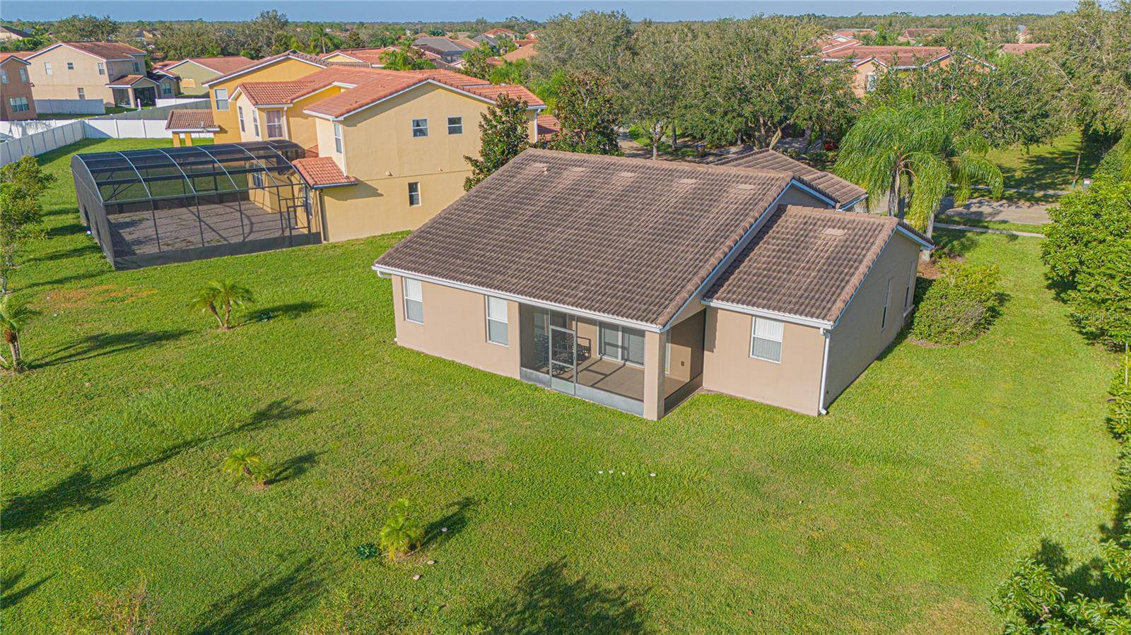 Kissimmee, FL 34746,3070 SILVER FIN WAY