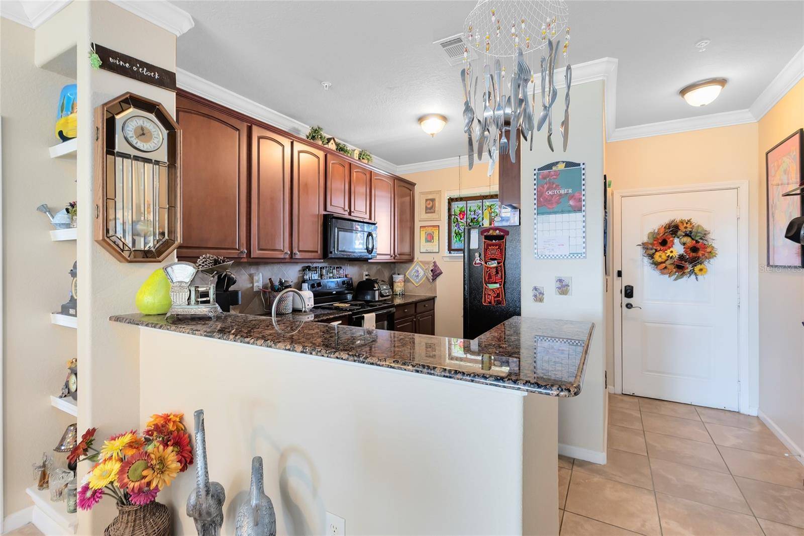 Davenport, FL 33897,906 CHARO Pkwy #433