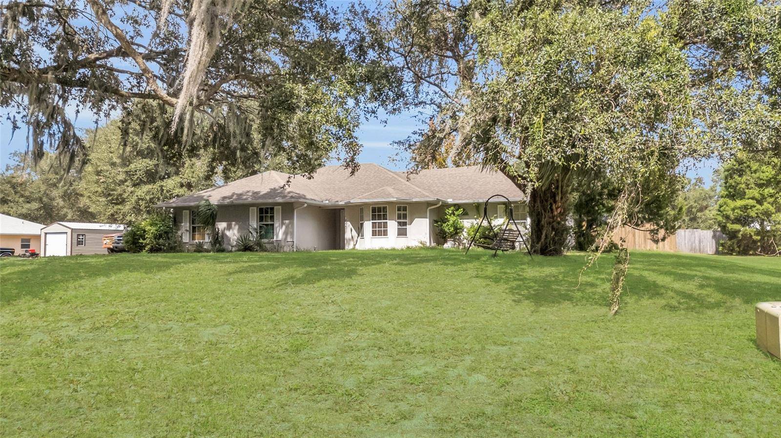 Fruitland Park, FL 34731,824 BERRYHILL CIR