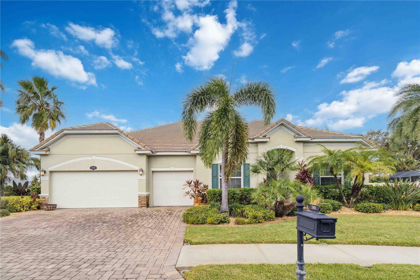 Merritt Island, FL 32953,708 MANDALAY GROVE CT