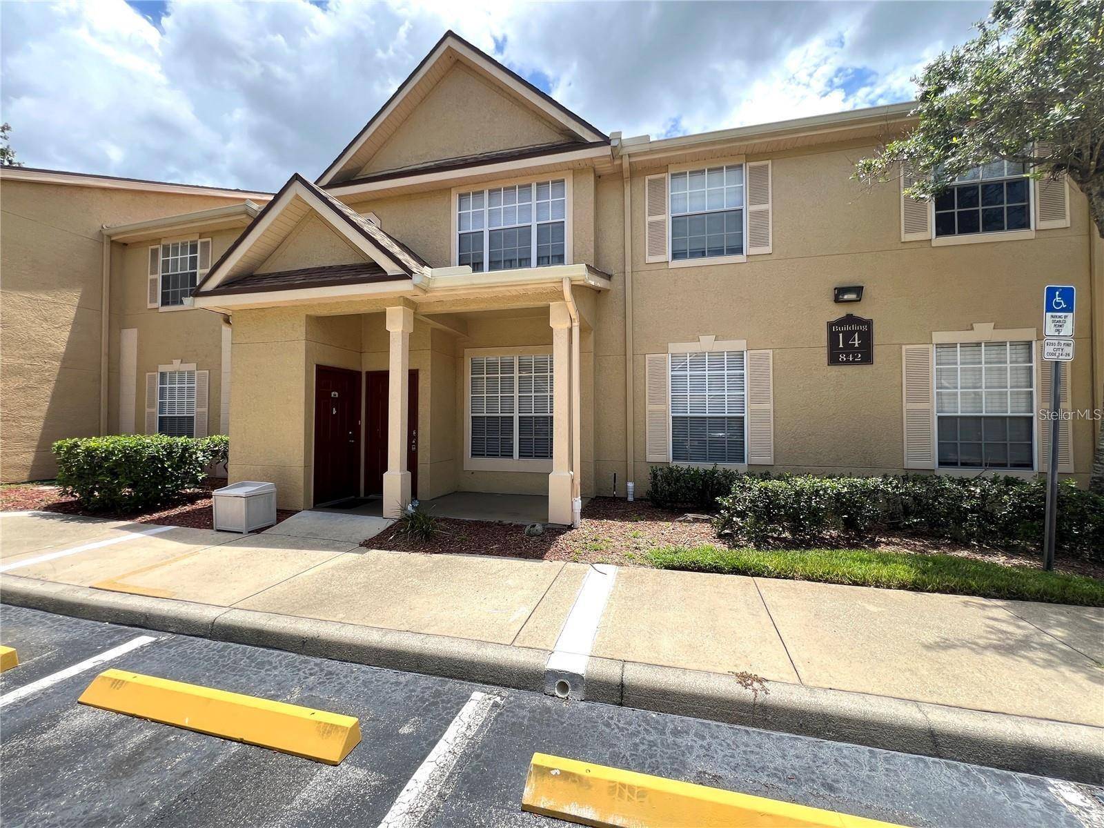 Altamonte Springs, FL 32714,842 GRAND REGENCY PT #101