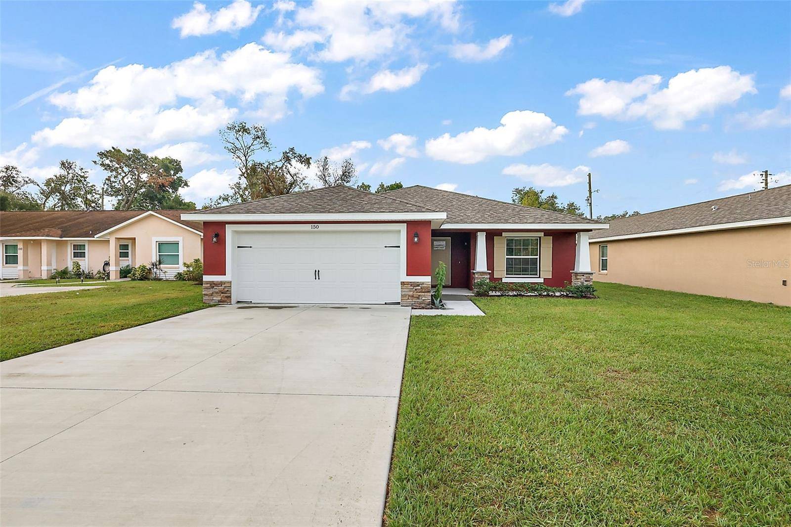 Eustis, FL 32726,150 W IDLEWILD AVE