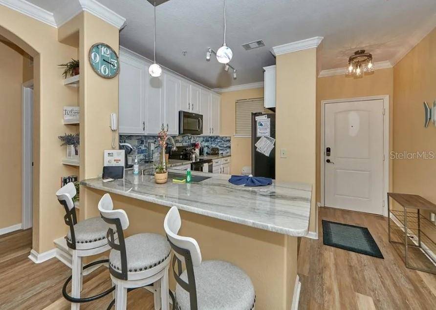 Davenport, FL 33897,912 CHARO Pkwy #223