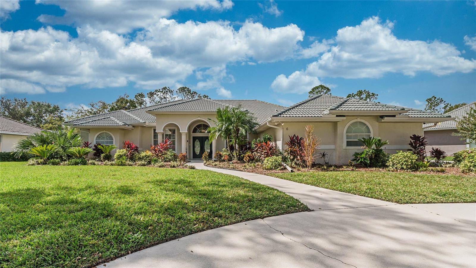 Ormond Beach, FL 32174,6 LAKE ISLE WAY