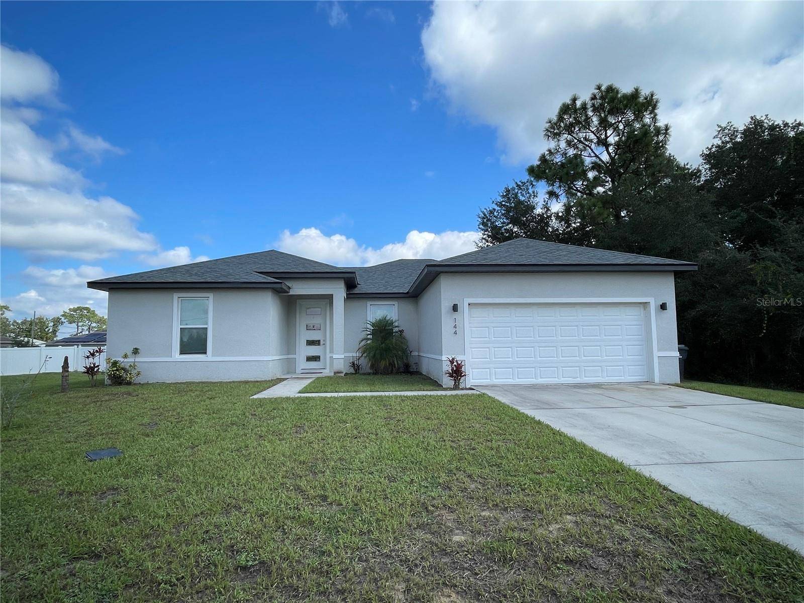 Poinciana, FL 34759,144 ZINNIA LN W