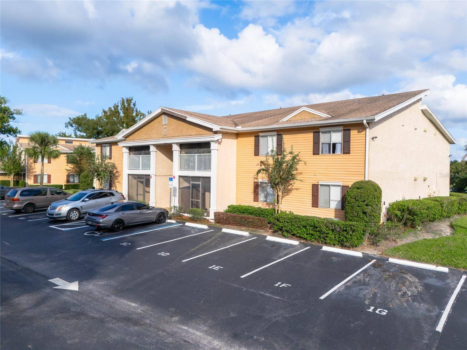 Altamonte Springs, FL 32714,165 N PEARL LAKE CSWY #202