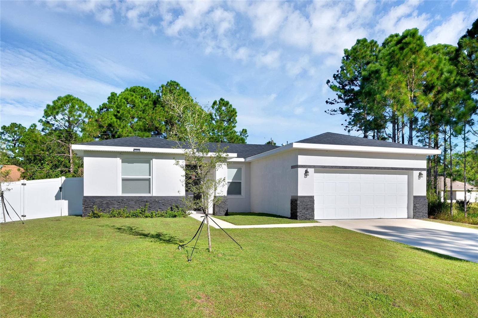 Palm Bay, FL 32909,643 FLYNN ST SE