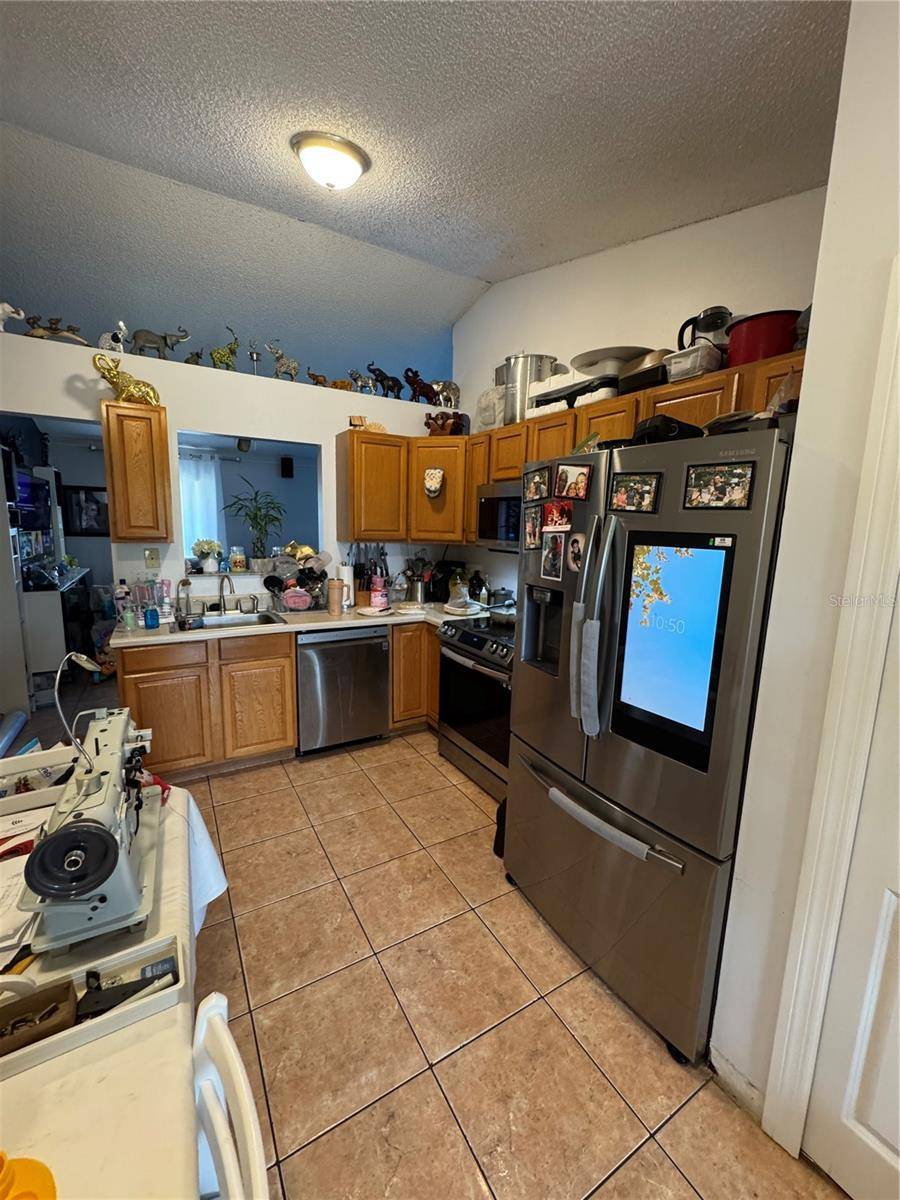 Orlando, FL 32807,1552 CANDLEWYCK DR