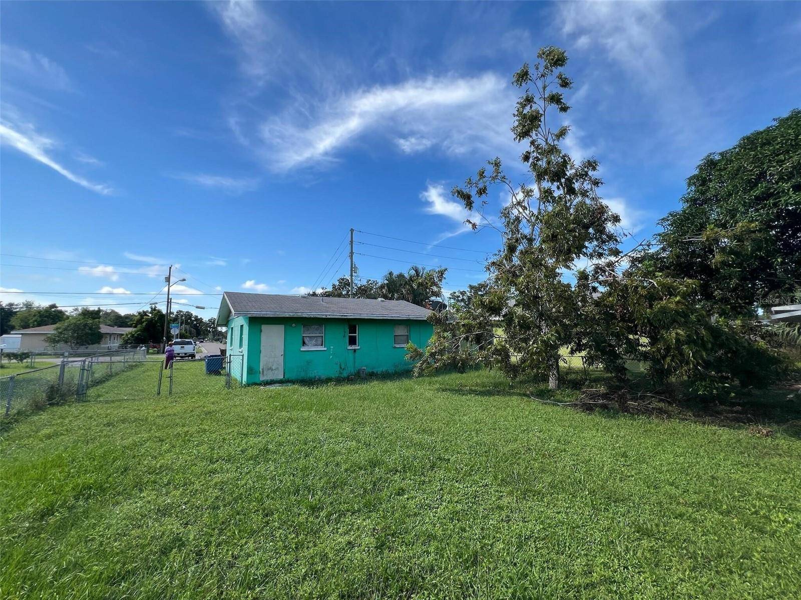 Palmetto, FL 34221,524 29TH ST E