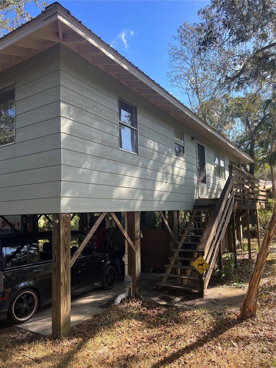 Tarpon Springs, FL 34688,707 GEORGE ST S