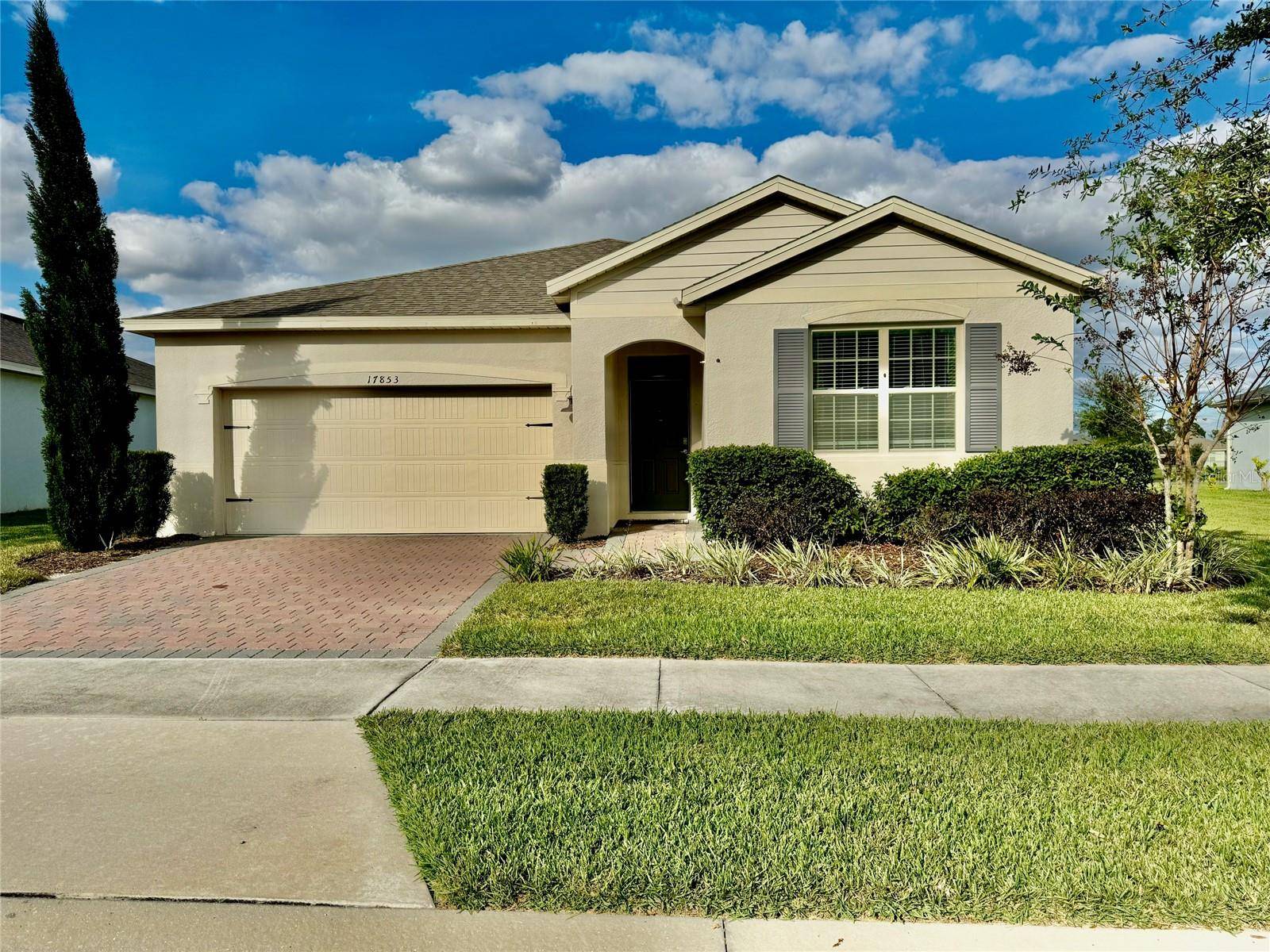 Clermont, FL 34714,17853 BLAZING STAR CIR