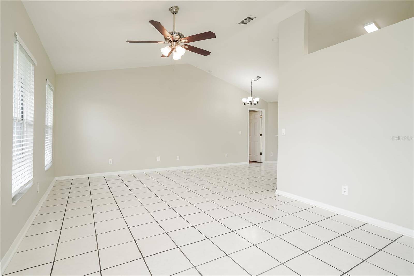 Cape Coral, FL 33991,901 SW 10TH PL