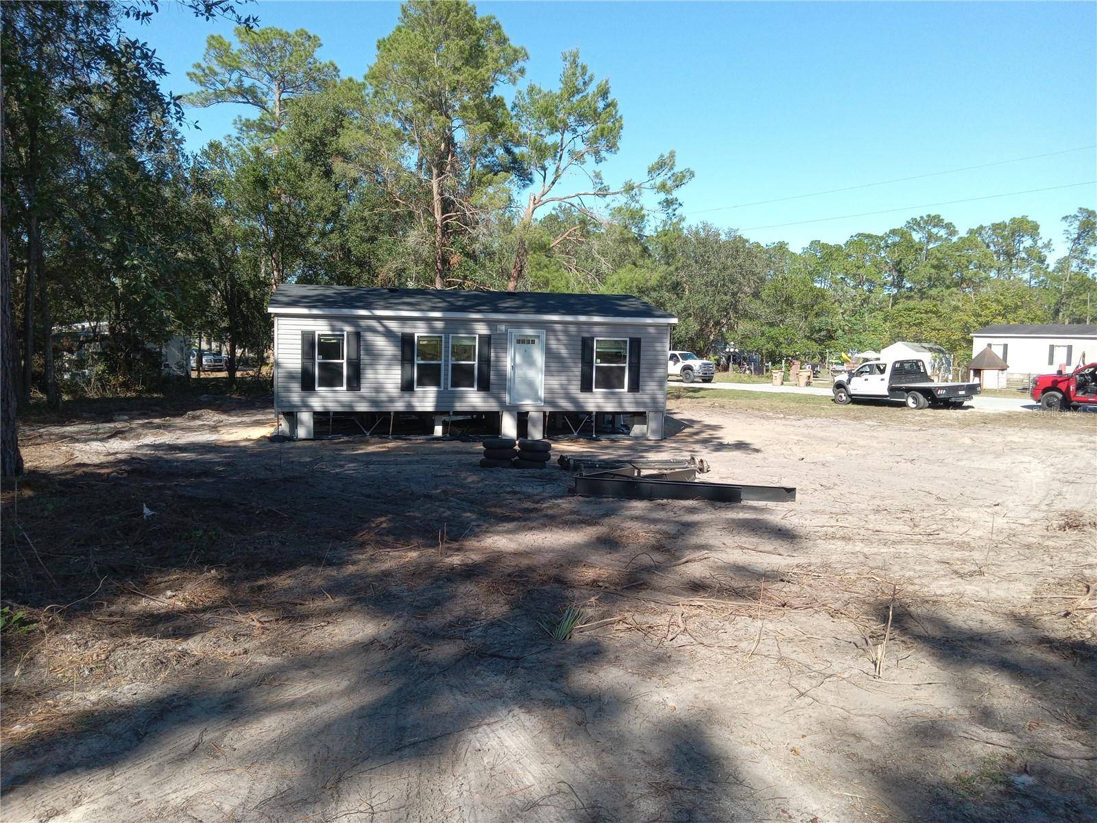 Eustis, FL 32736,31541 HILLCREST DR