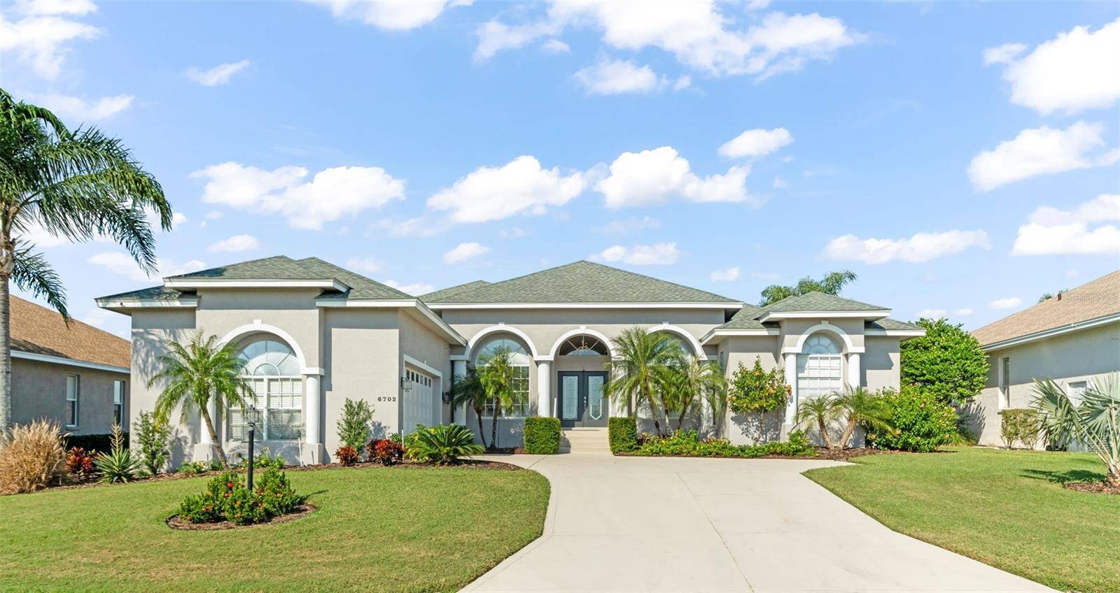 Lakeland, FL 33810,6702 HUNTINGTON HILLS BLVD