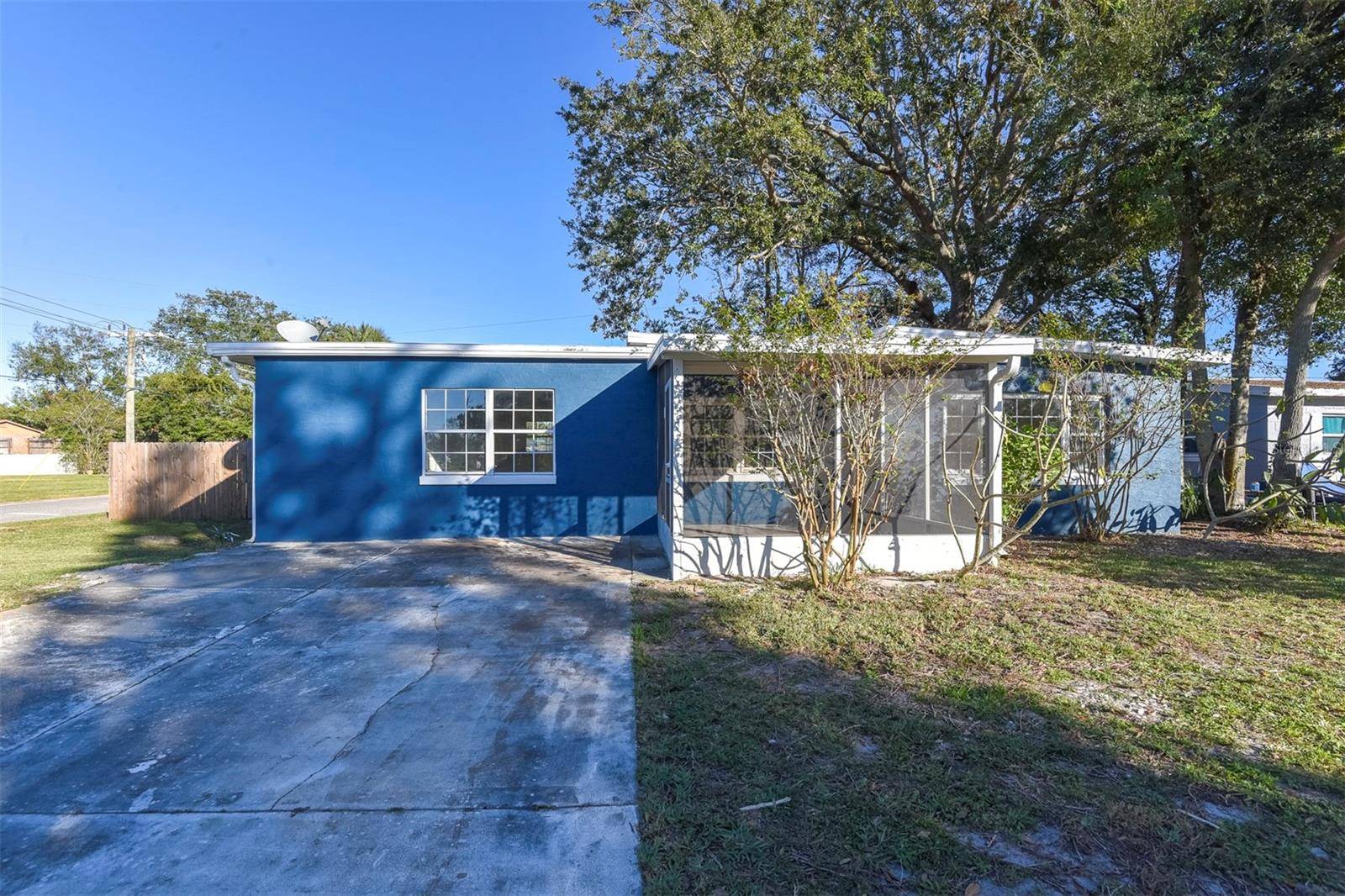 Daytona Beach, FL 32117,1061 AUDREY DR
