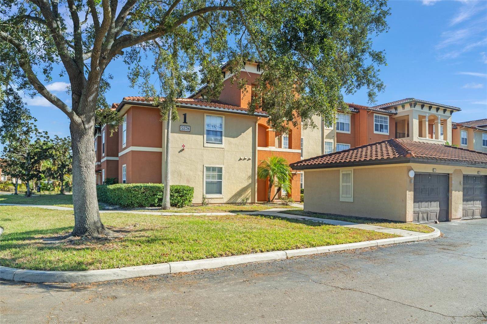 Orlando, FL 32811,5578 METROWEST BLVD #101