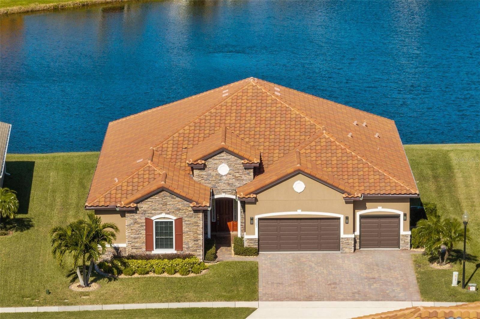 Kissimmee, FL 34744,4363 SUMMER BREEZE WAY