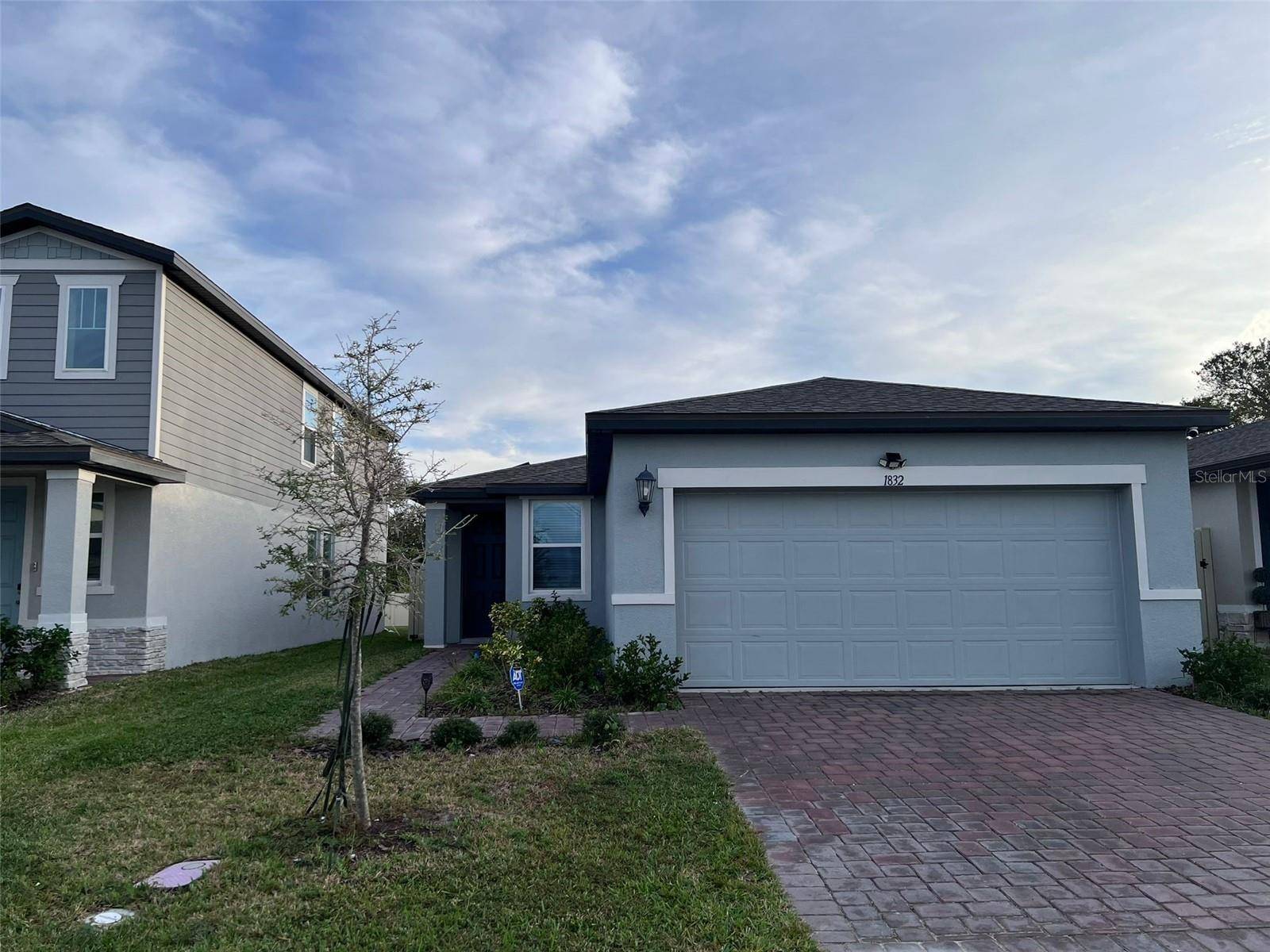 Winter Haven, FL 33884,1832 CARNOSTIE RD