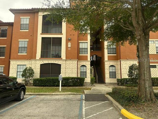 Orlando, FL 32835,6149 METROWEST BLVD #106