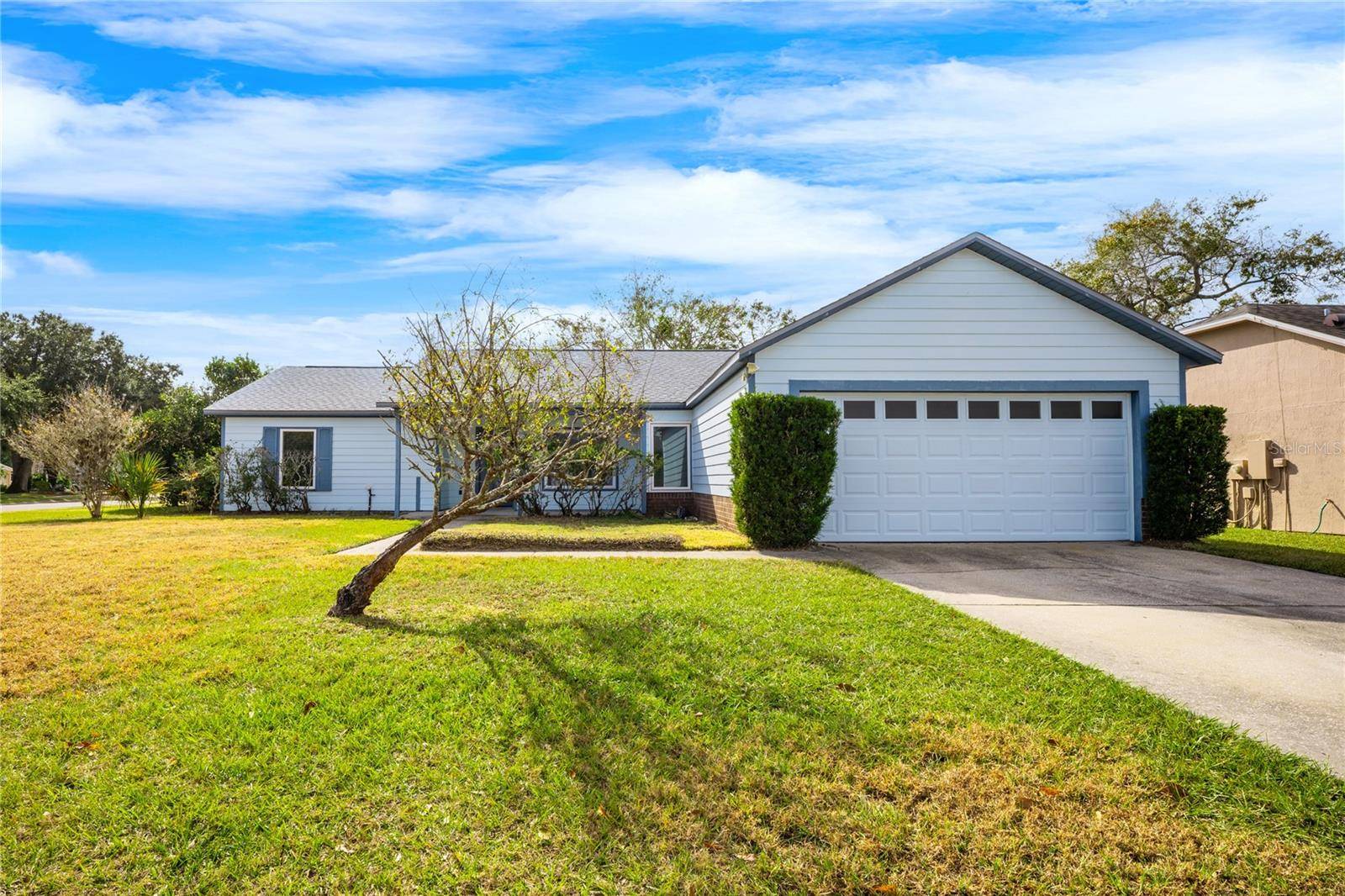 Oviedo, FL 32765,1116 W RIVIERA BLVD