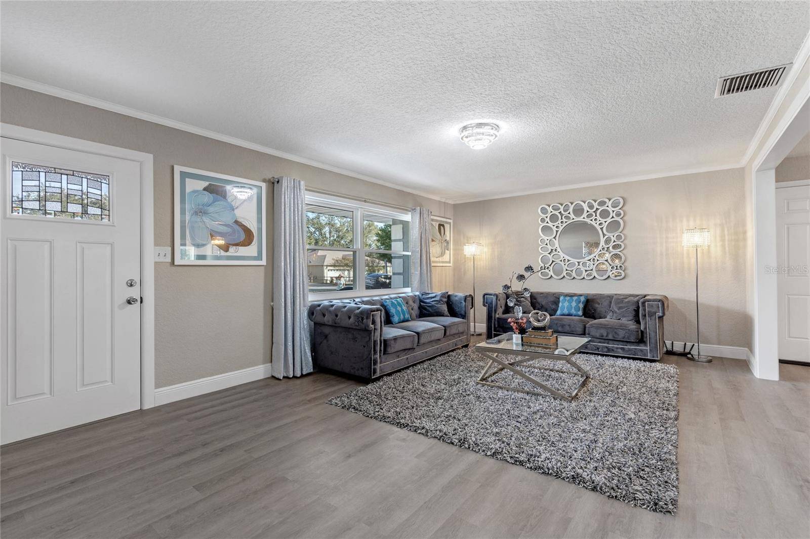 Tavares, FL 32778,27623 LISA DR
