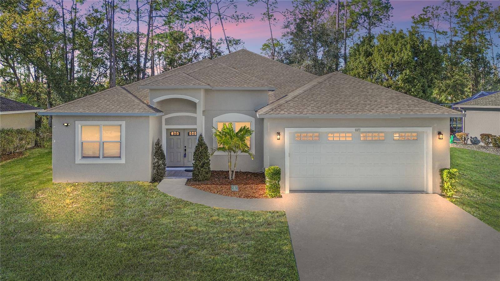 Zephyrhills, FL 33541,5277 EPPING LN