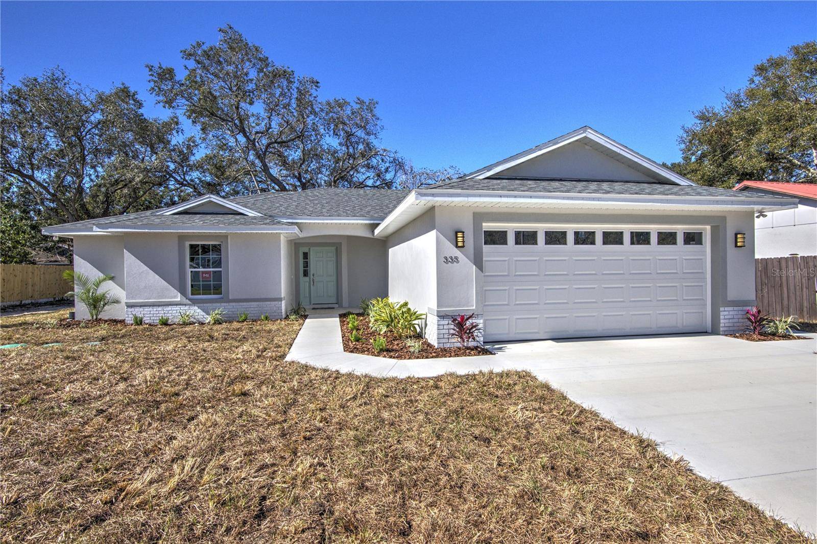 Mount Dora, FL 32757,335 VINCENT DR