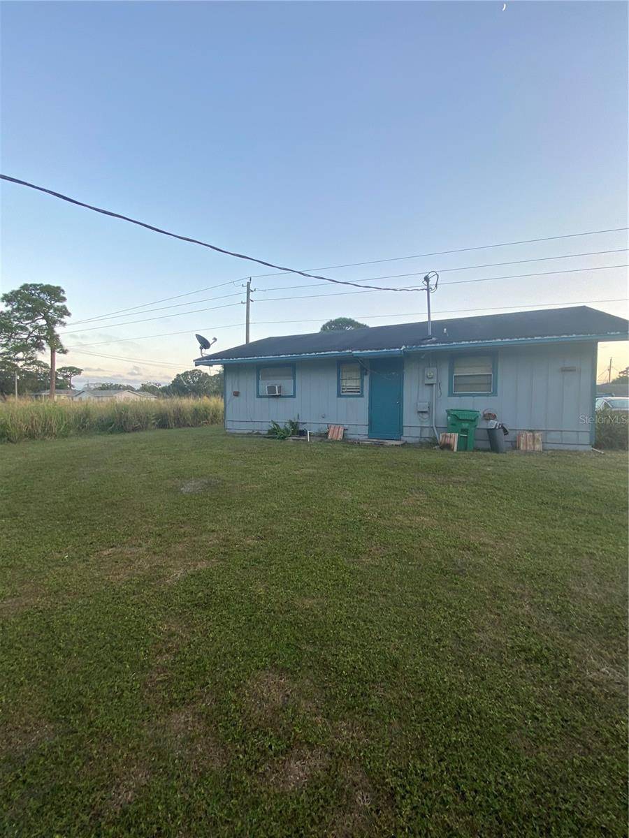 Fort Pierce, FL 34947,3702 AVENUE Q