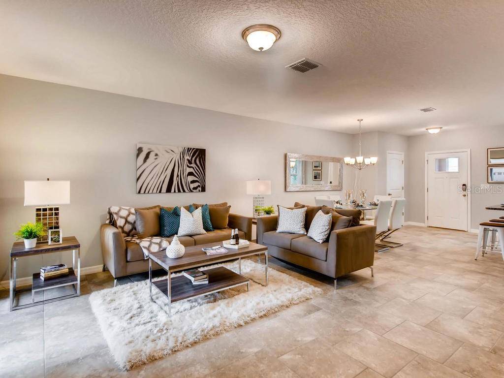 Apopka, FL 32712,6098 GALLOPING DR