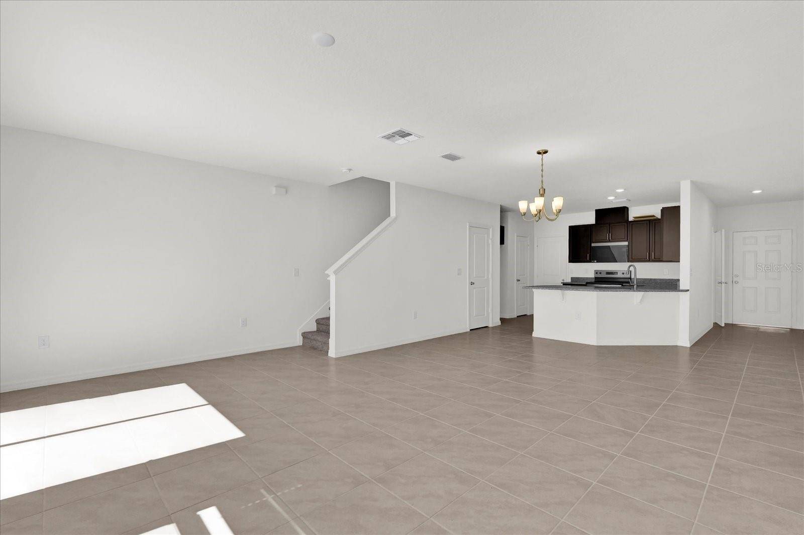 Lake Wales, FL 33859,375 SEQUOIA DR