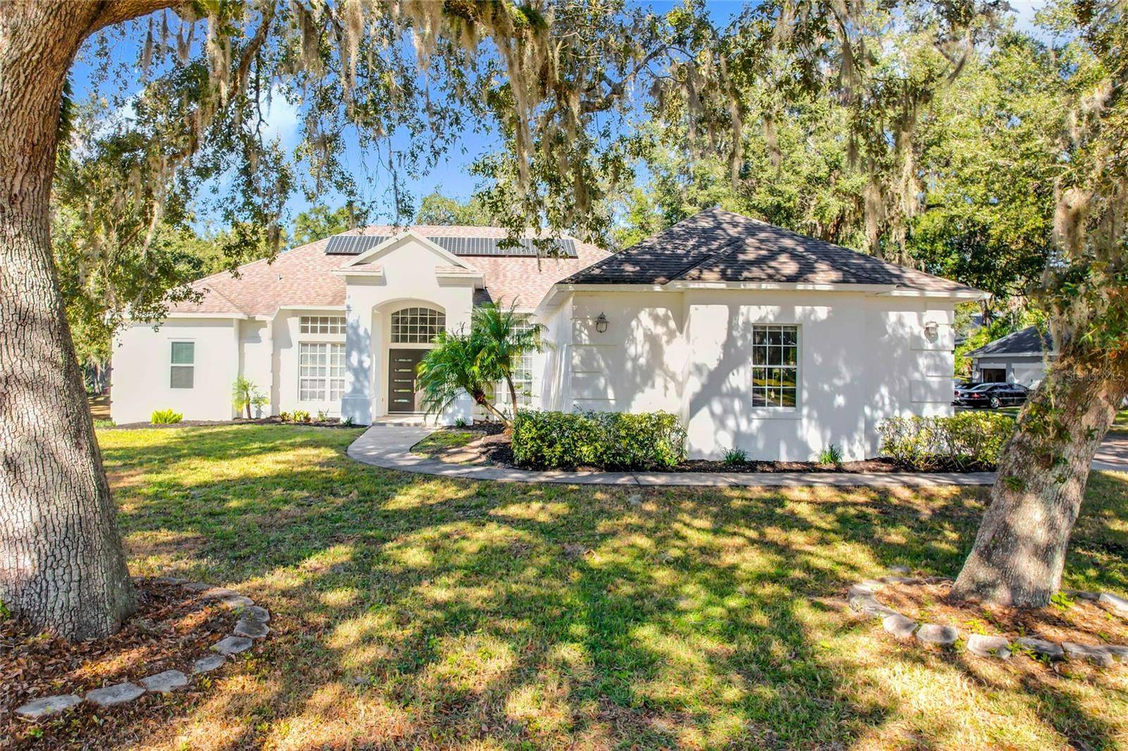 Apopka, FL 32712,936 OAKPOINT CIR