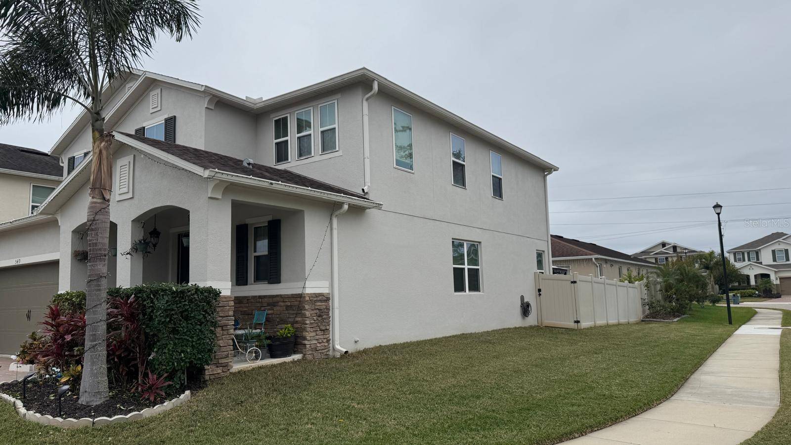 Sanford, FL 32771,549 BOTTLEBRUSH LOOP