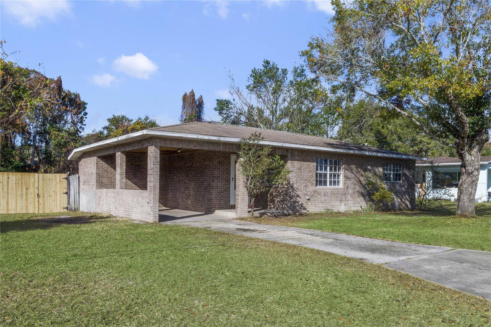 Debary, FL 32713,16 COLUMBINE TRL