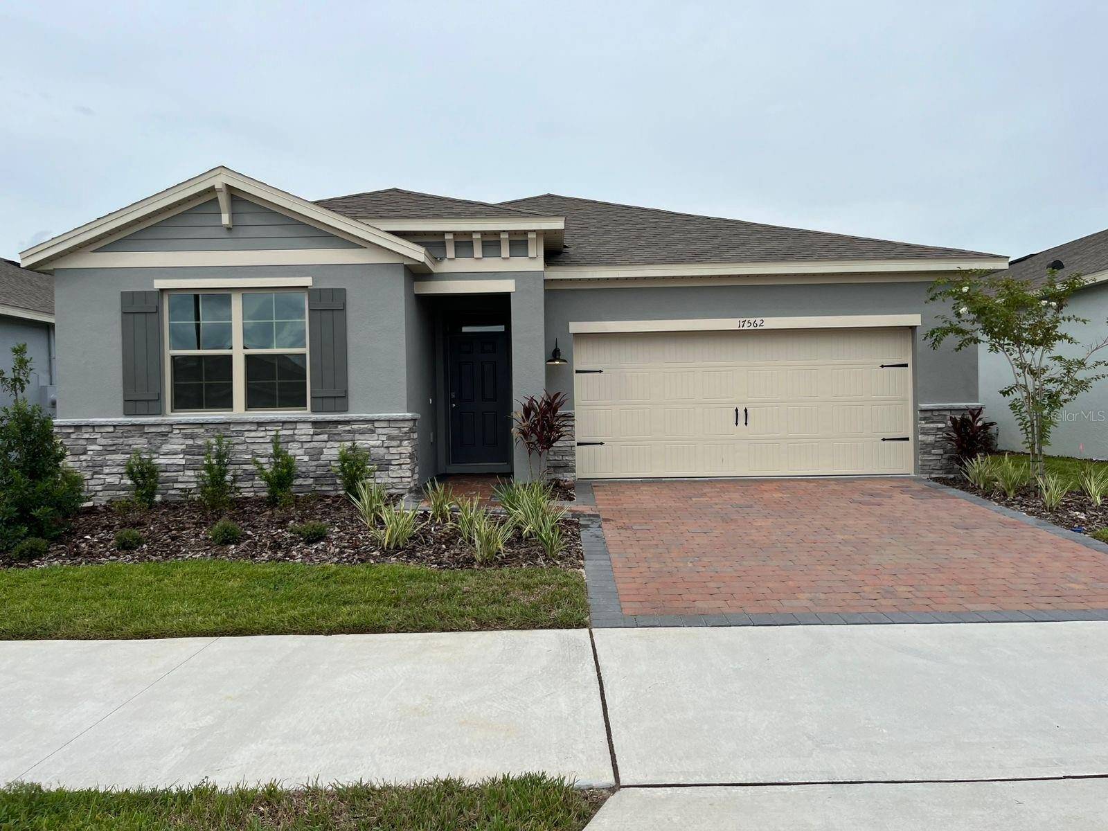 Clermont, FL 34714,17562 BLAZING STAR CIR