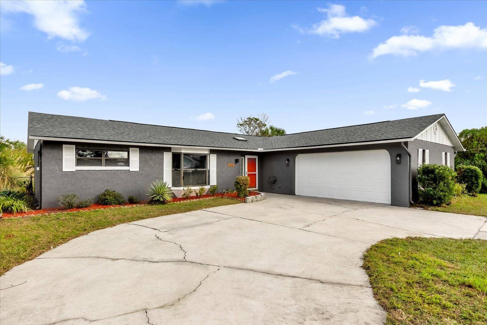 New Smyrna Beach, FL 32168,2533 EDGEWATER AVE