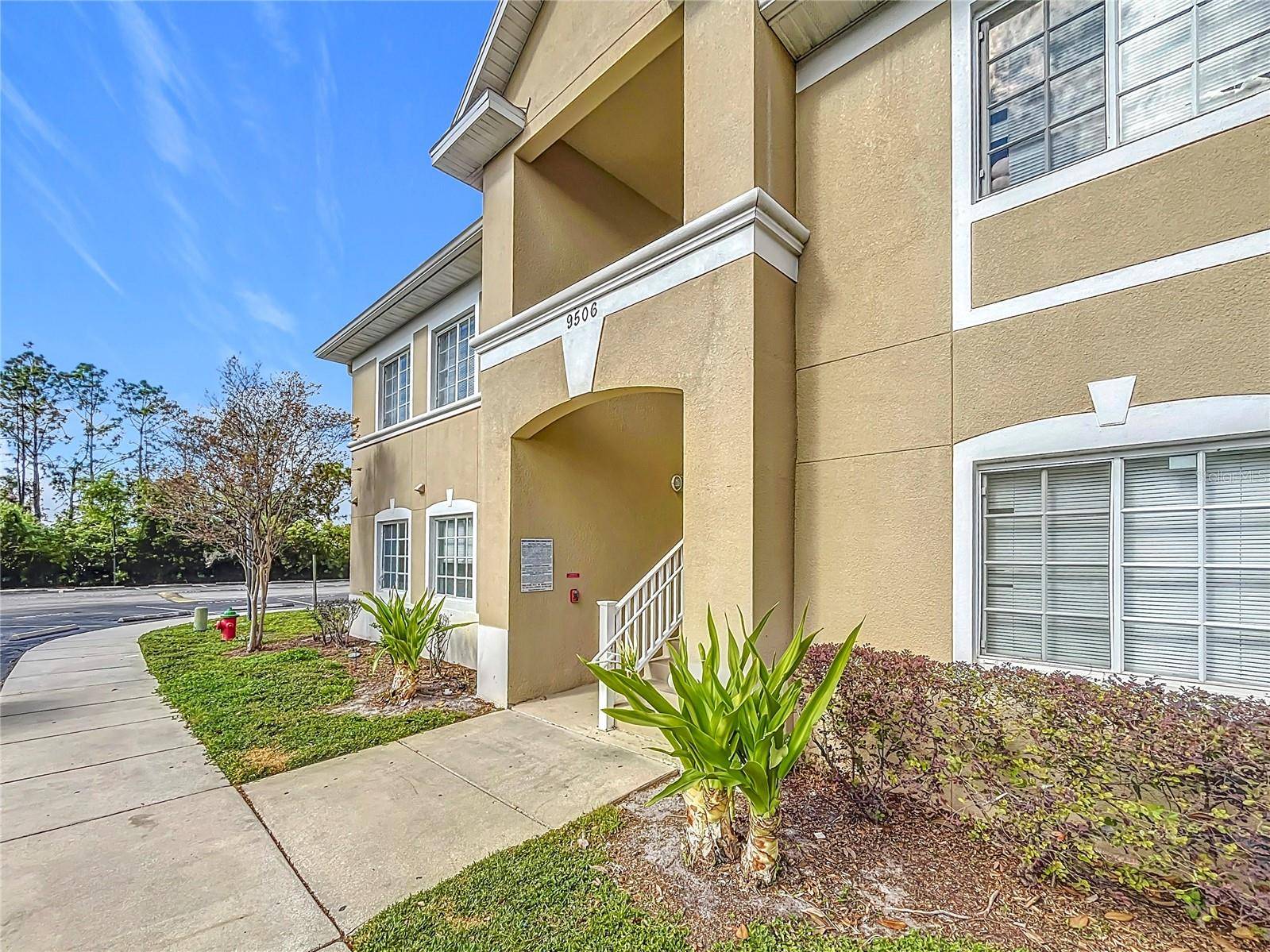 Riverview, FL 33578,9506 AMBERDALE CT #201