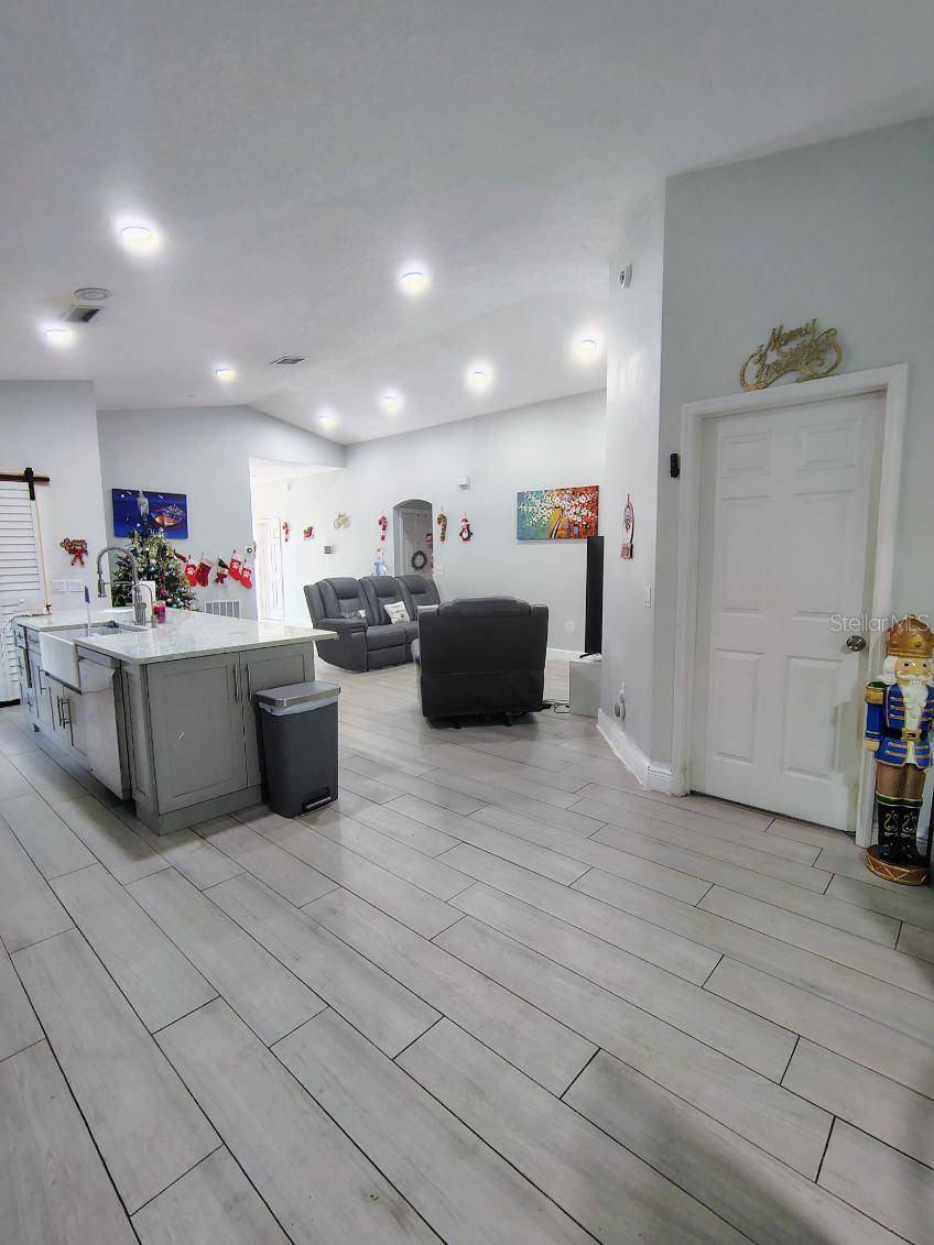 Deltona, FL 32725,1009 FORT SMITH BLVD