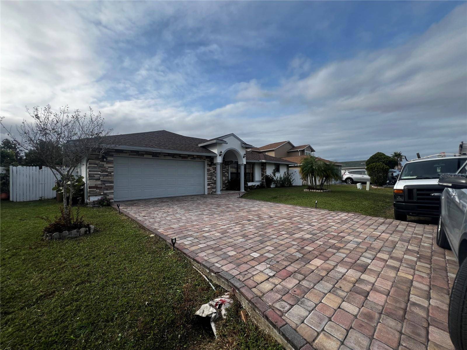 Kissimmee, FL 34758,761 AMERICANA CT