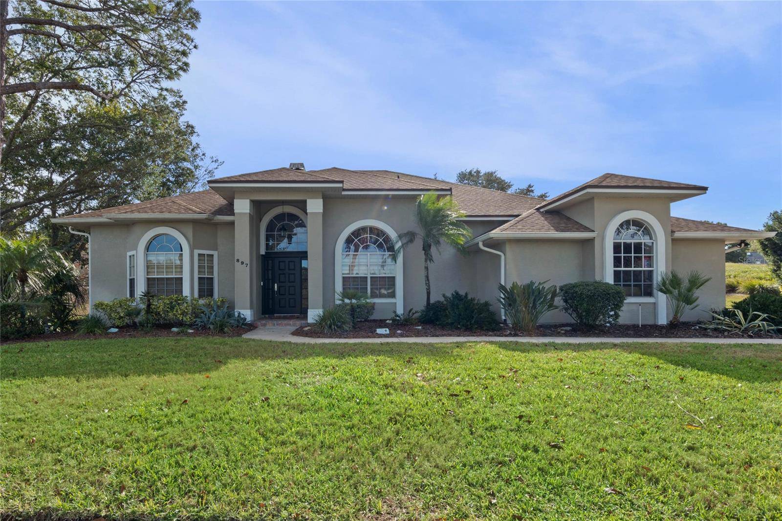 Lake Mary, FL 32746,897 EAGLE CLAW CT