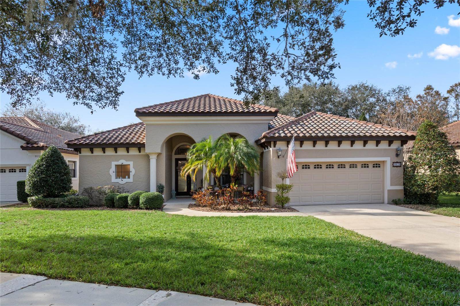 Howey In The Hills, FL 34737,9918 SANTA BARBARA CT