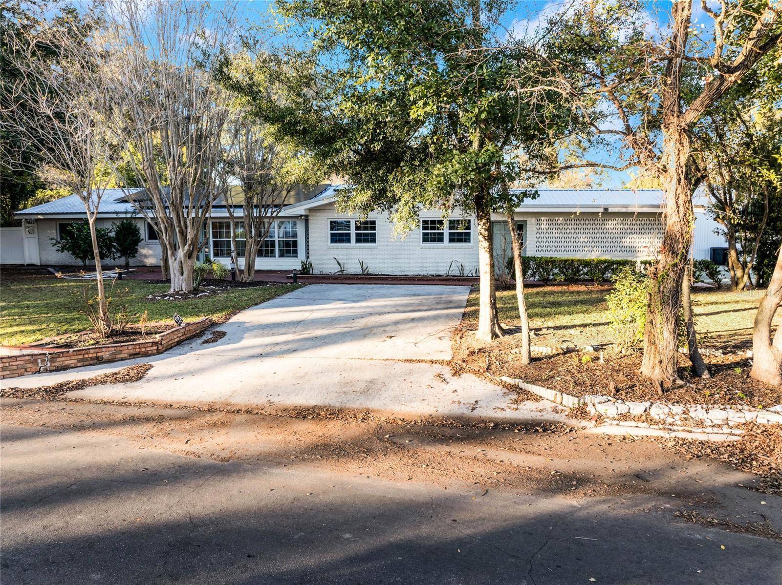 Lakeland, FL 33803,1642 ATHENS ST