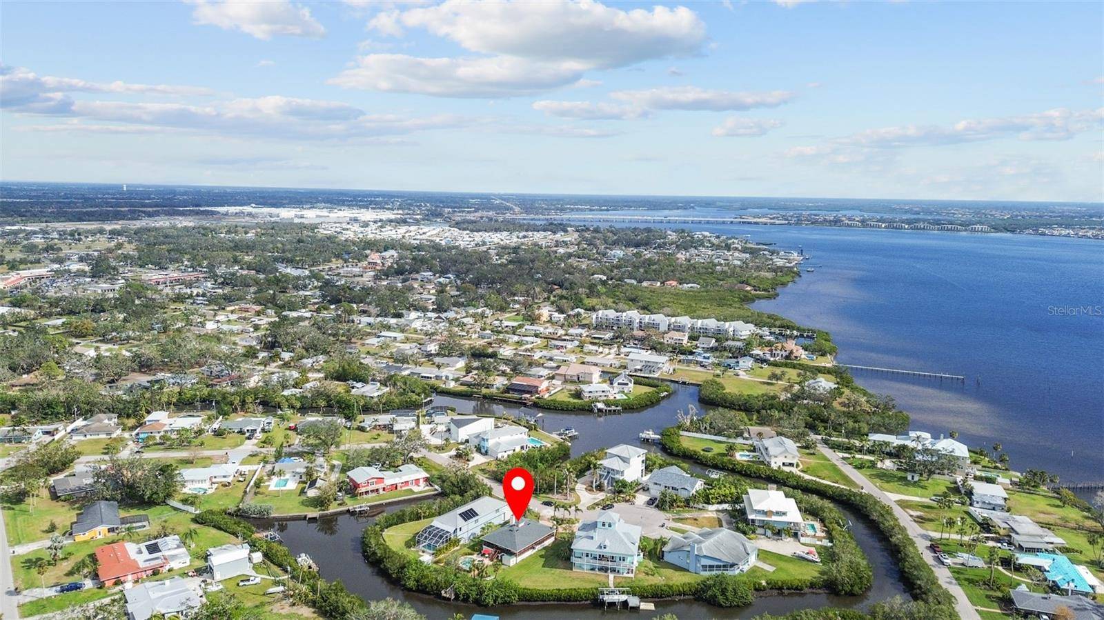 Ellenton, FL 34222,505 SALLY LEE DR
