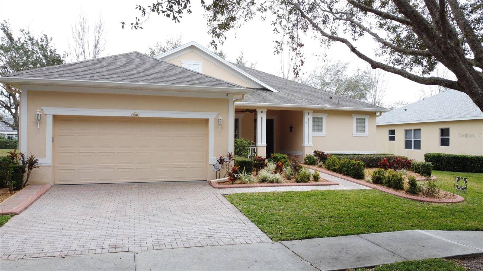 Groveland, FL 34736,190 CREPE MYRTLE DR