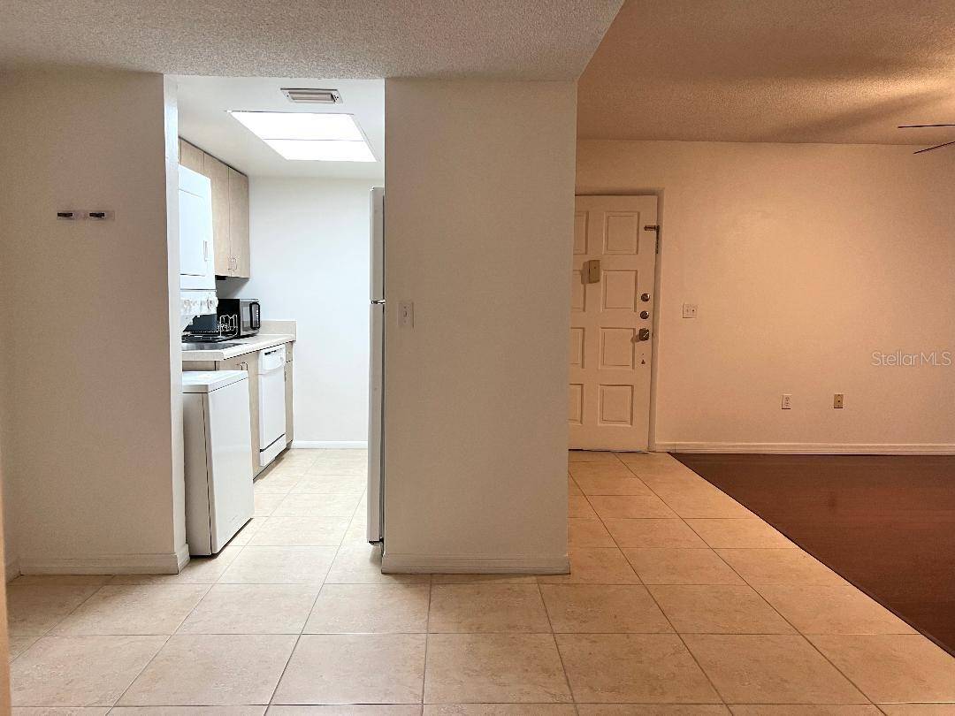 Orlando, FL 32822,6039 VILLAGE CIR #BLDG C